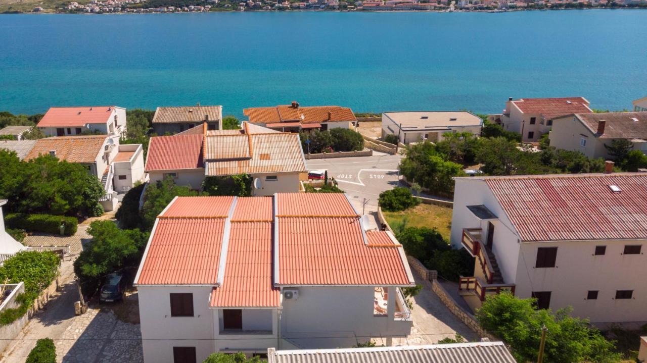 Apartments Salis Pag Town Exterior photo